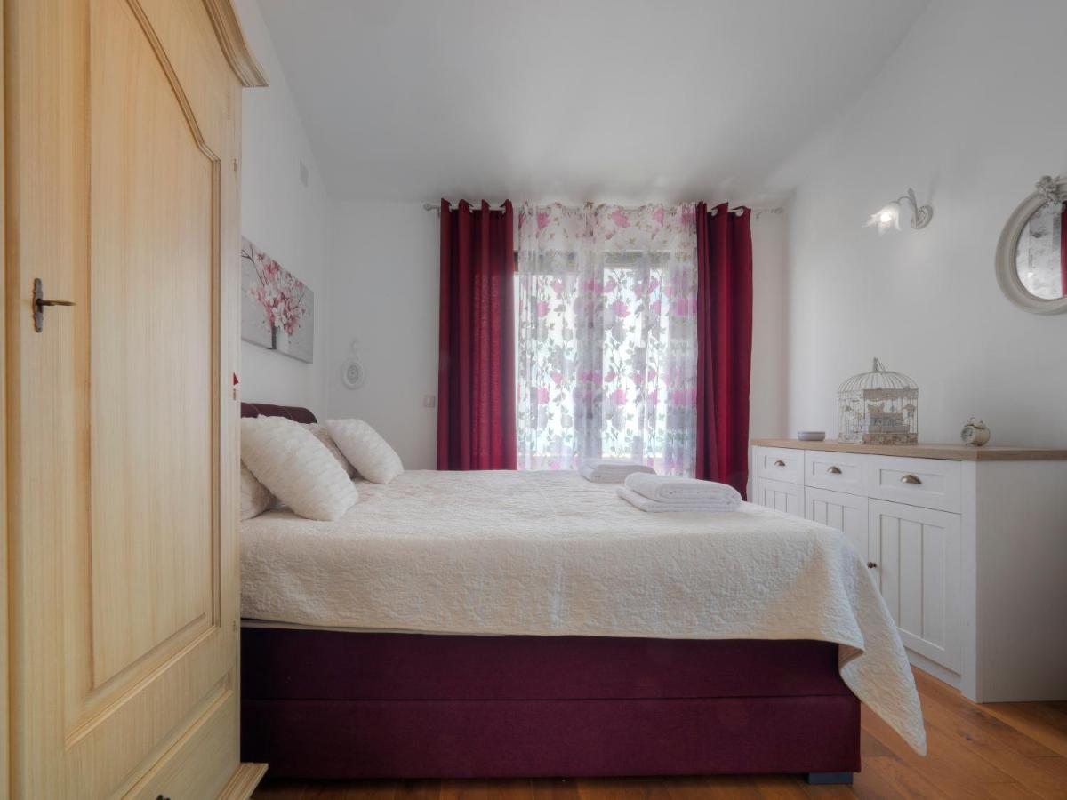 Villa Miracle Zagora *