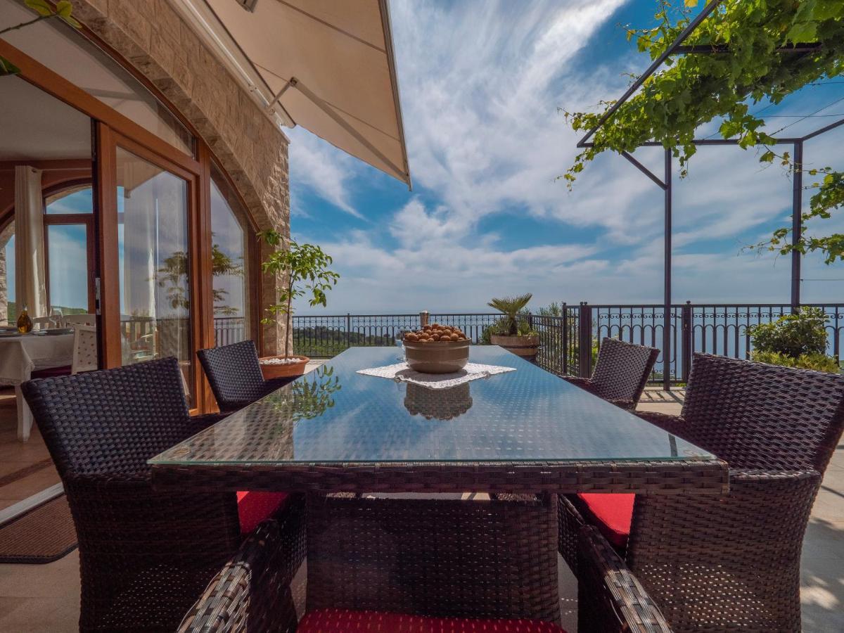 Villa Miracle Zagora *
